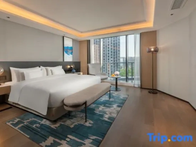 Luxury Double Suite with lake view