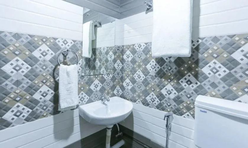 Qube Hotel