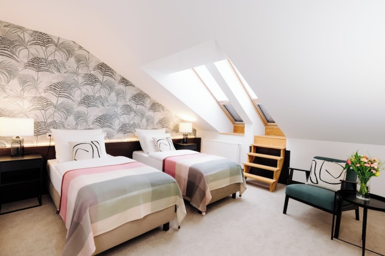 Classic Twin room