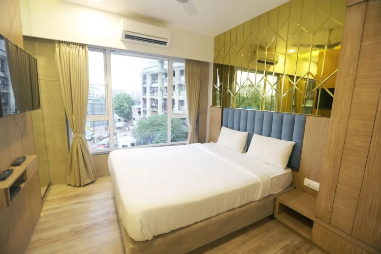Hotel Sa Residency