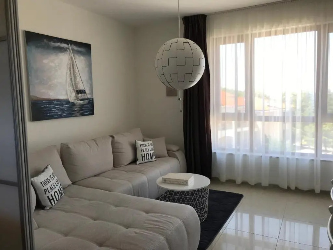 Paradise Bay D8 Apartment