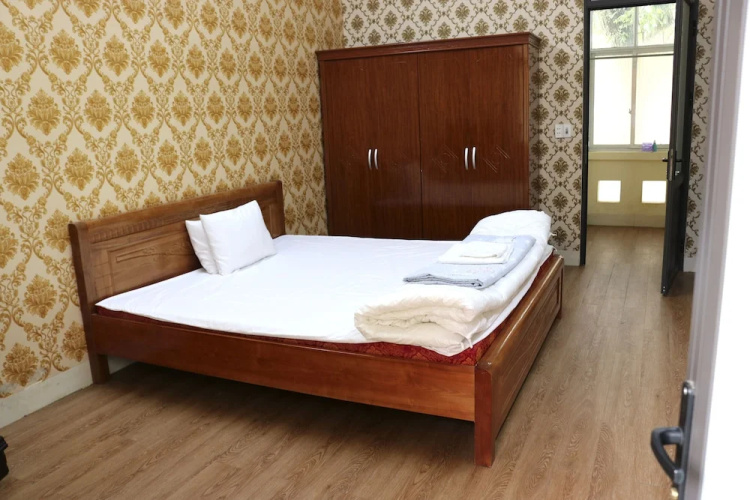 Hotel 99