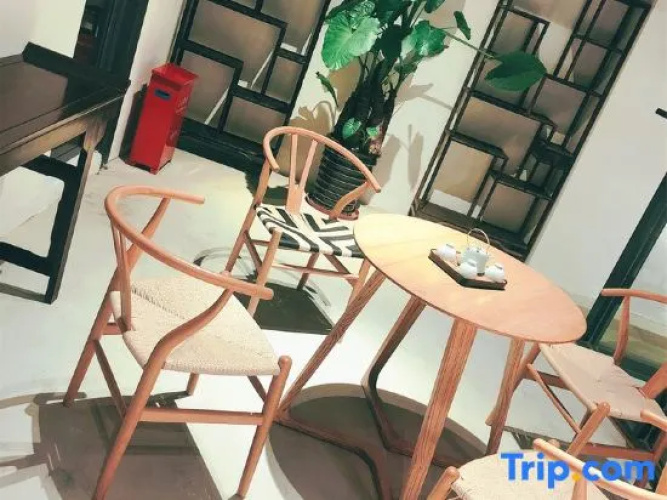 Jiuxi Hostel