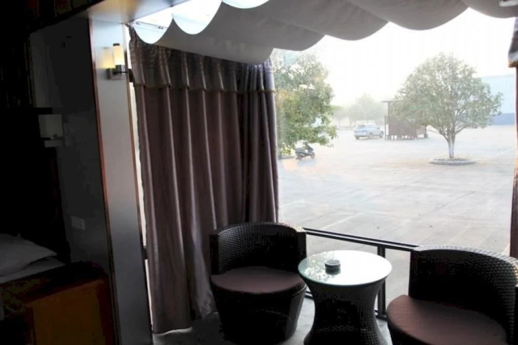 River Garden Tent Hotel- Yangshuo