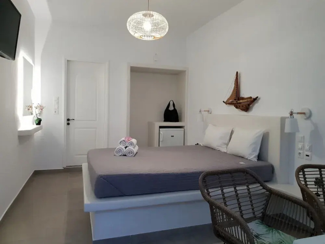 Efthimias Rooms