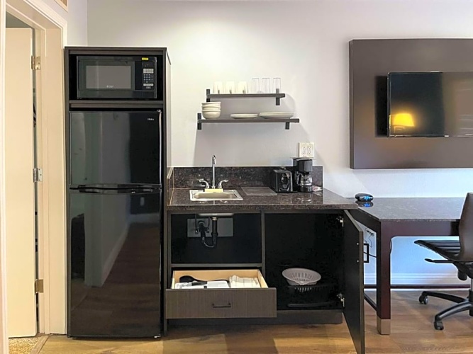 Quadruple Suite