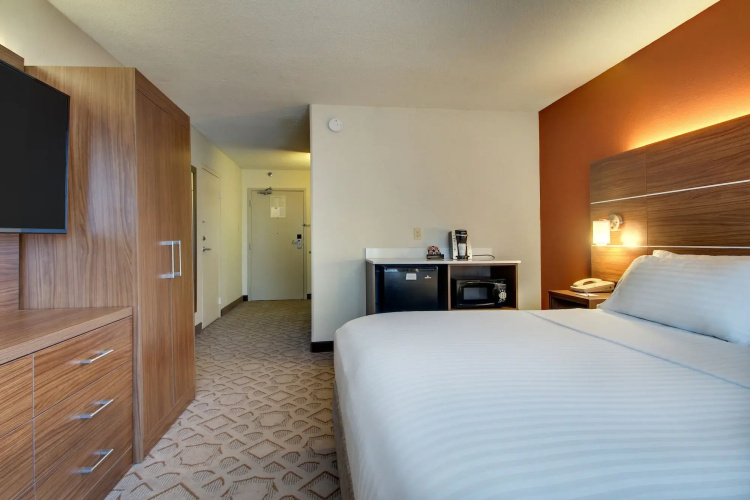 Holiday Inn Express Poughkeepsie by IHG