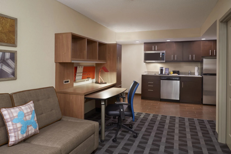 TownePlace Suites by Marriott Windsor