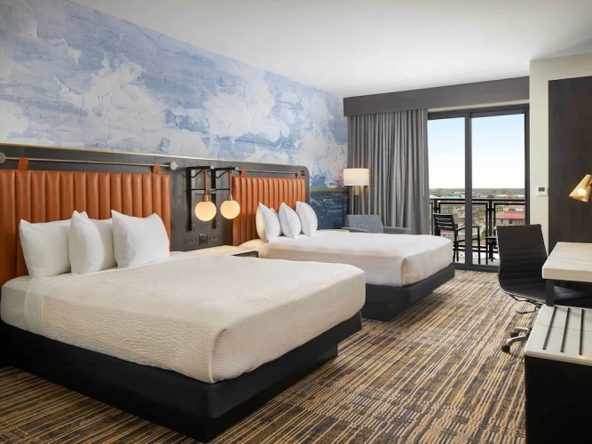 Grand Quadruple room with balcony