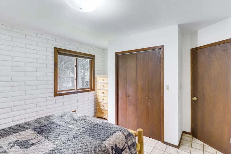 Flathead Lake Views: Scenic & Spacious Retreat!