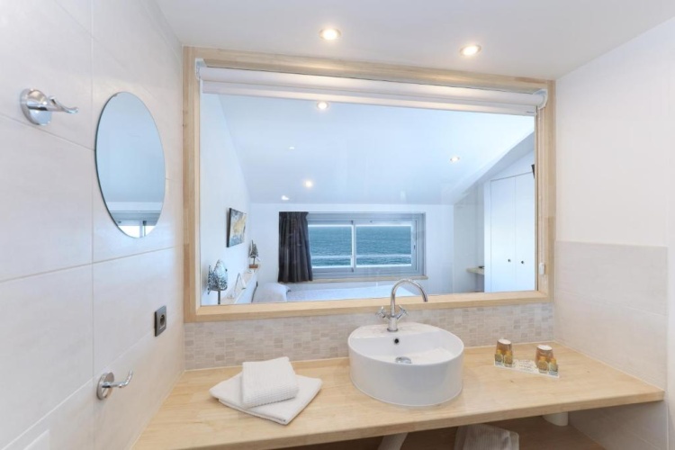 Standard Double room with sea view