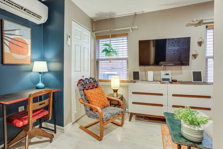 Guest rooms