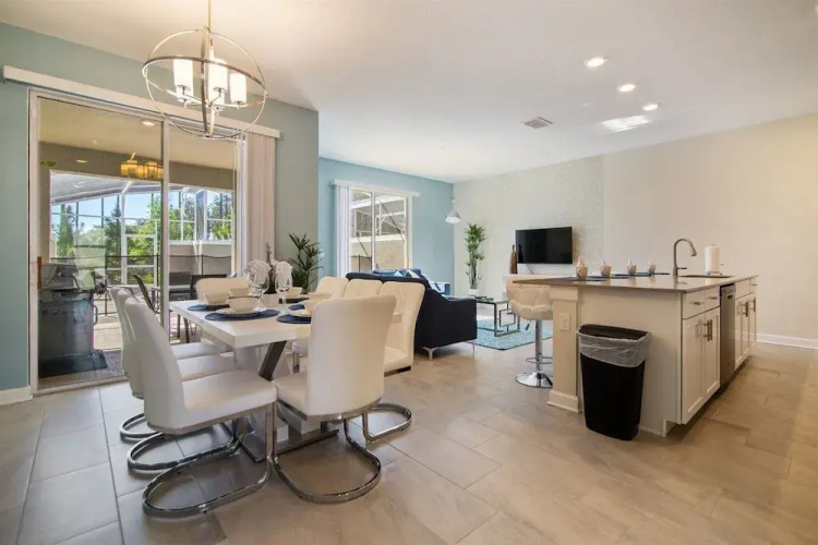 ChampionsGate 4BR 3BA Townhome