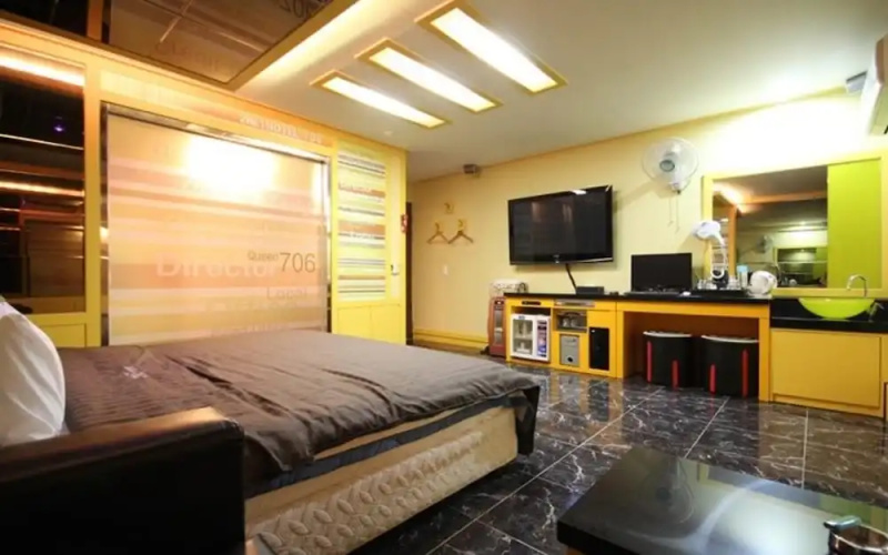 Hotel Twentyone