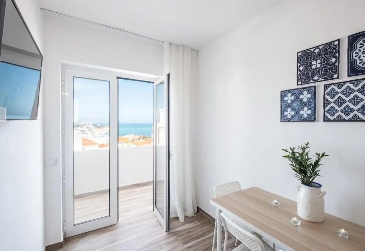1 Bedroom Deluxe Apartment with ocean view