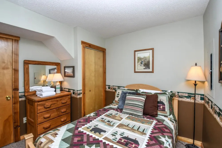 Sunplace 3 Bedroom Townhome #07