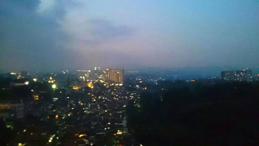 1 Bedroom Apartment with city view