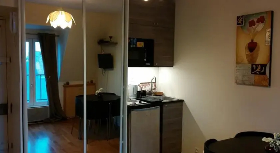 Thorigny Apartment