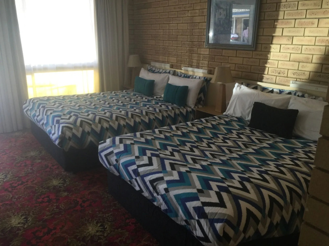 Blue Violet Motor Inn