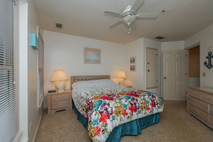 34 Ocean Breeze
