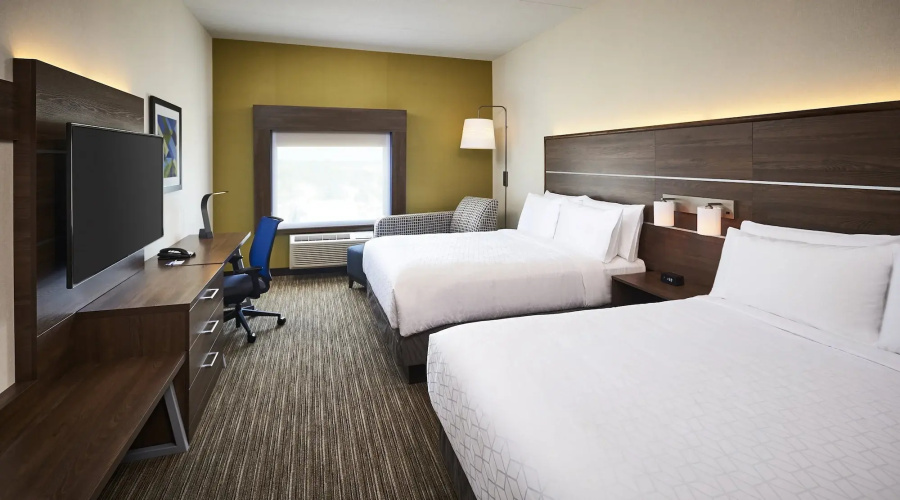 Holiday Inn Express Sarnia - Point Edward by IHG