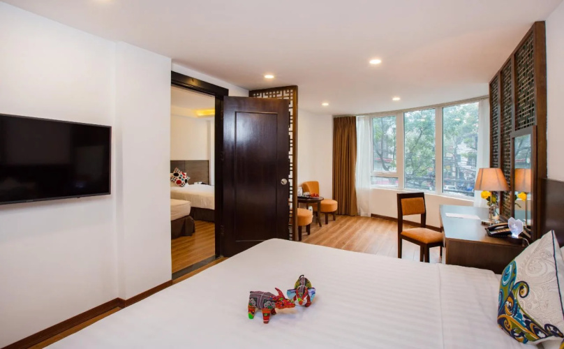 Thang Long Espana Hotel