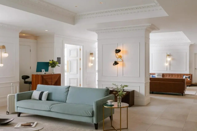 Hotel Henry VIII