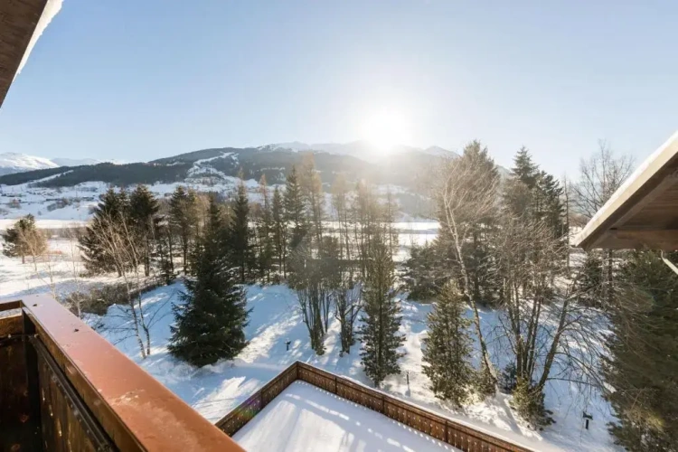 Standard Quadruple room with view