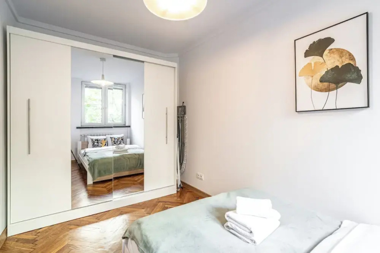 RentPlanet- Apartament Dąbrowskiego