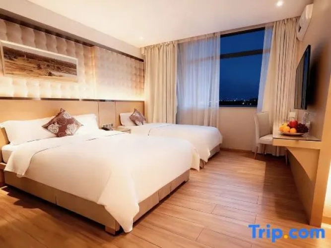 Deluxe Quadruple Suite