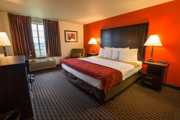 Quality Inn And Suites Portland