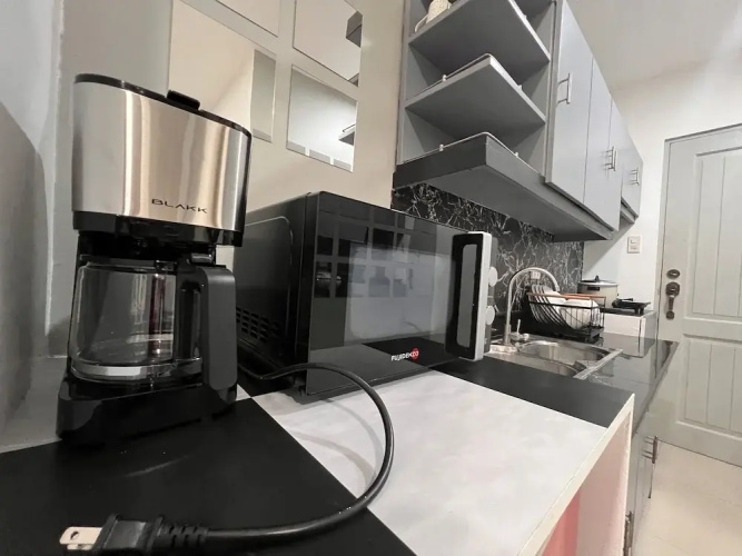 People's Condo Atria