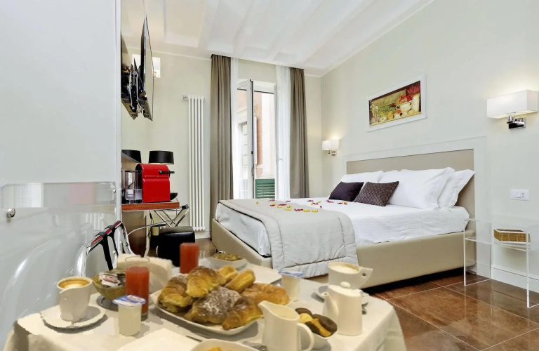 Piazza Venezia Grand Suite
