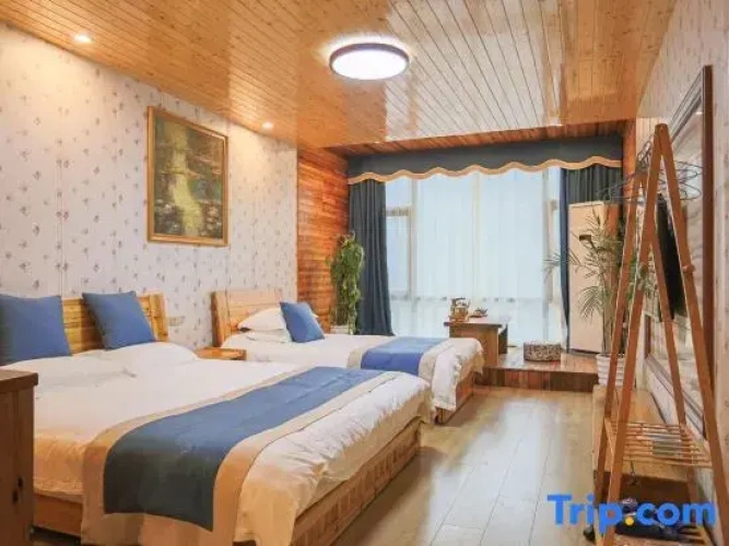Standard room with balcony and with river view