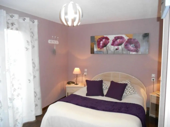 2 Bedrooms Cottage