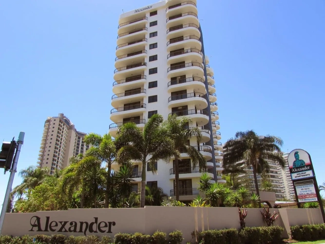 1 Bedroom Apartment with balcony and with garden view