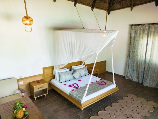 Standard room with balcony and with garden view