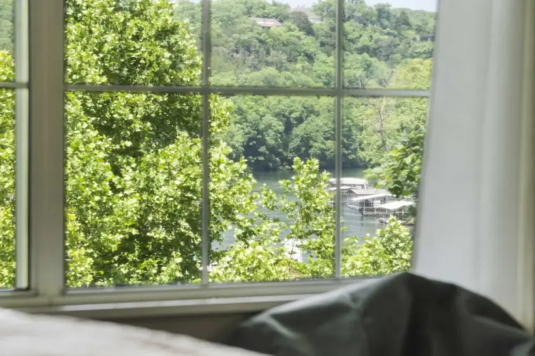 Lakeside Bliss Retreat 2 BDR