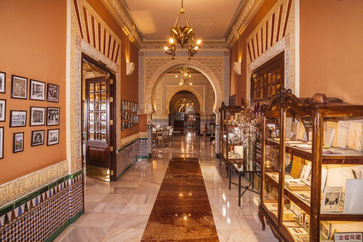 Alhambra Palace Hotel photo 27