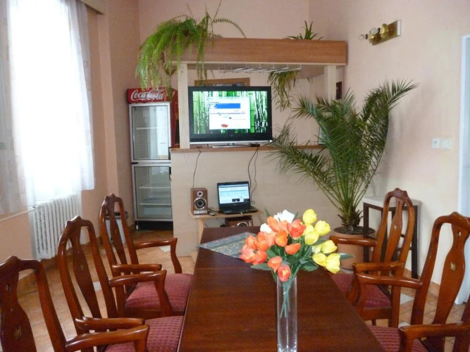 Hotel Konsul