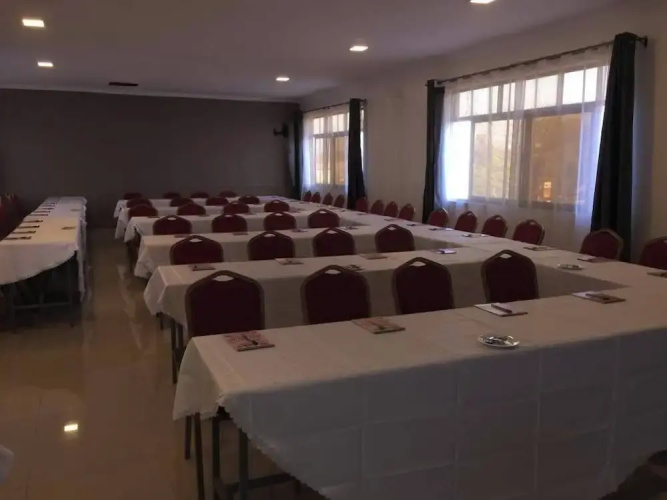 Liaizons Hotel Nakuru