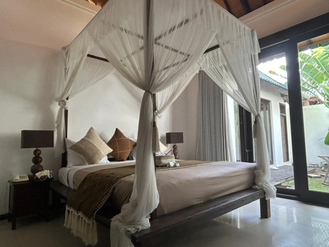 Artemis Villa and Hotel