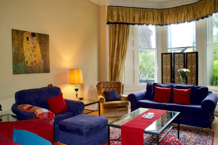 Central 2 Bedroom Home In Edinburgh