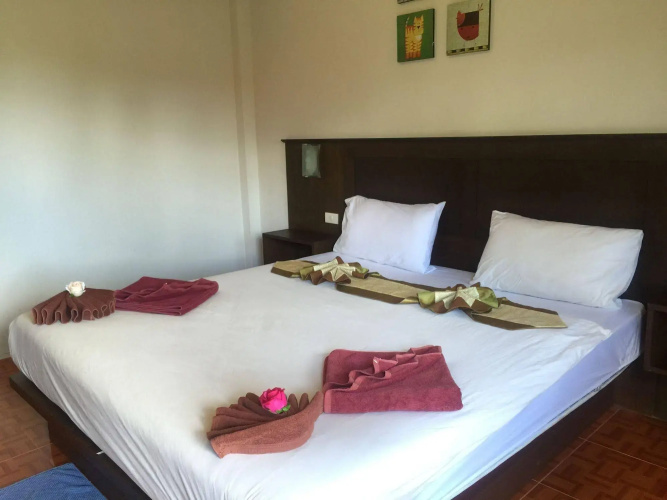 Hana Lanta Resort