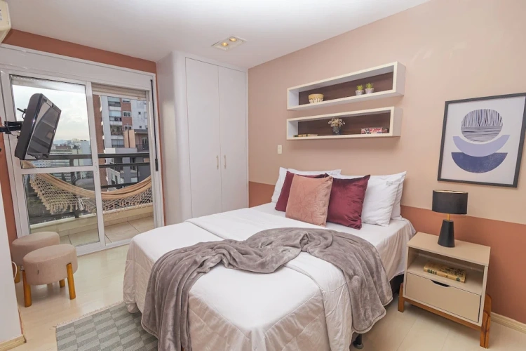 Apartment with balcony