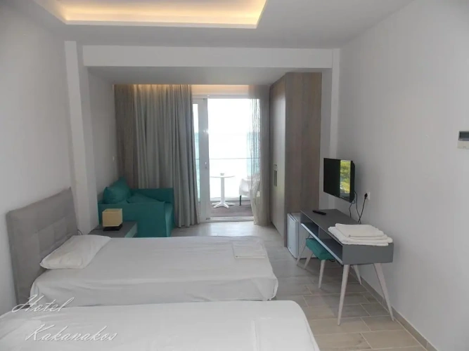 Standard Twin room with sea view