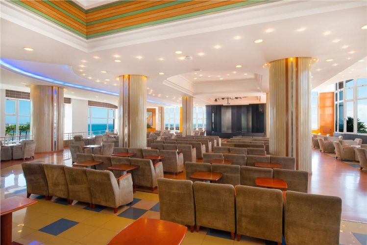 Iberostar Waves Bouganville Playa photo 23