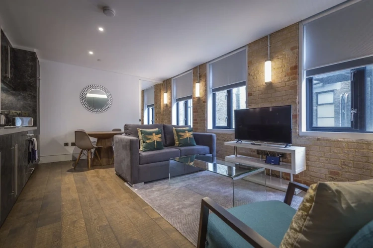 1 Bedroom Apartment