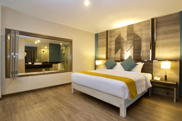 Grand Deluxe room