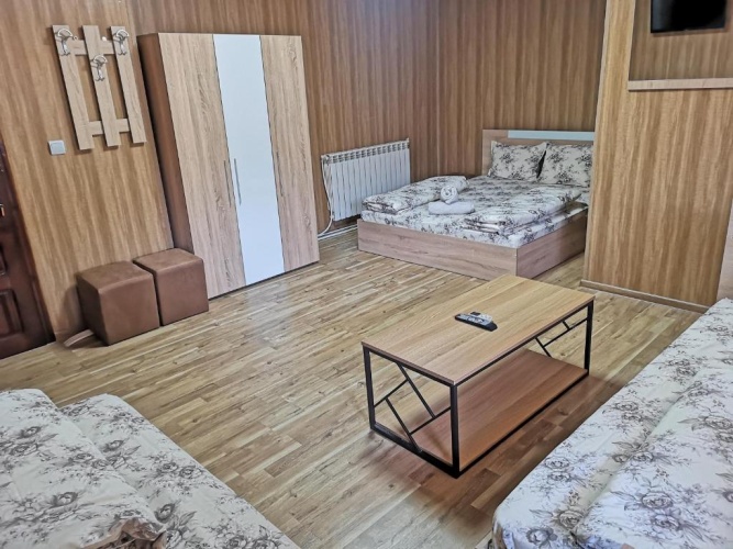 Classic Quadruple room